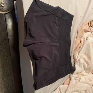 LuluLemon shorts no signs of wear